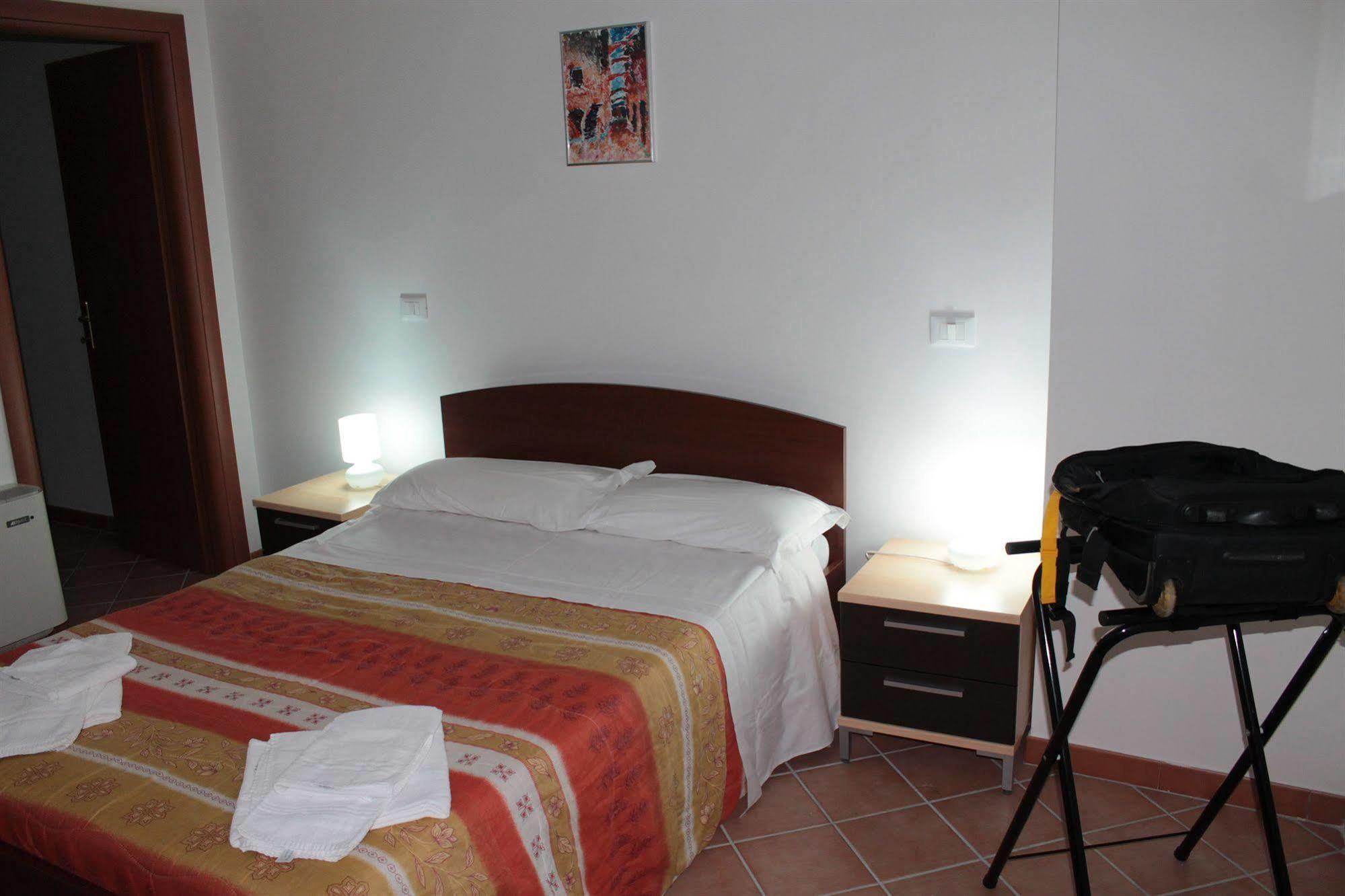 Residence Sol Levante Frascati Εξωτερικό φωτογραφία
